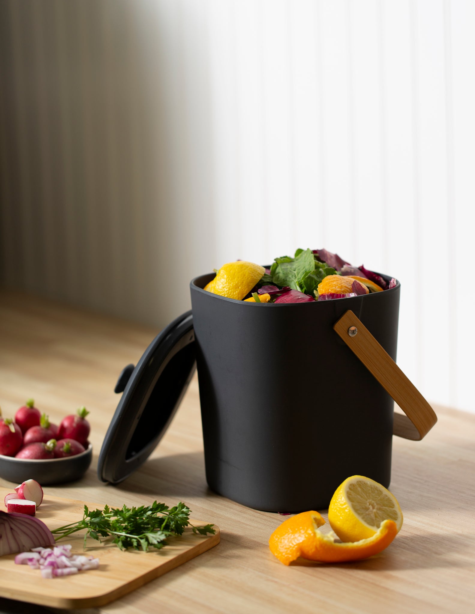 The 2-in-1 Kitchen Compost Pail